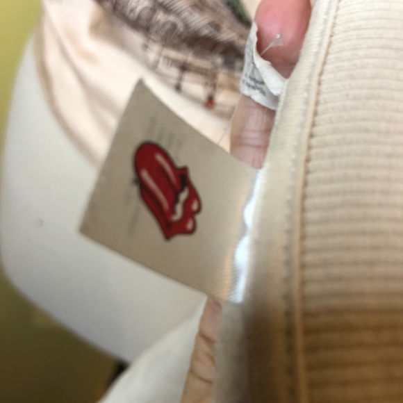Rolling Stones H&M leopard tongue sweatshirt. 16/18 drop shoulder. Callout - Picture 10 of 10